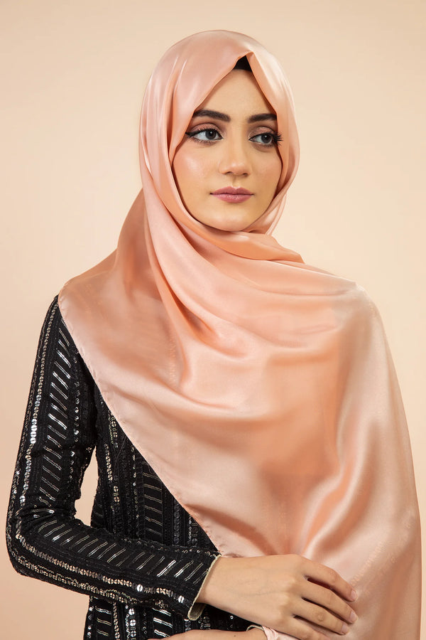 Glossy Silk - Peach Mist