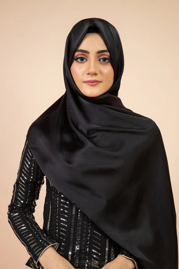 Glossy Silk - Jet Black