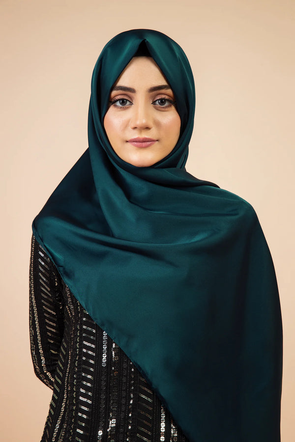 Glossy Silk - Timeless Teal